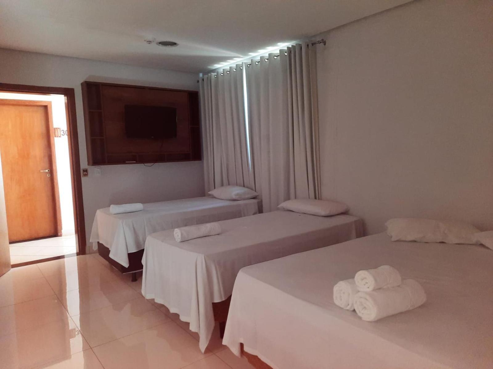 Ell Palace Hotel Itaberai Екстер'єр фото